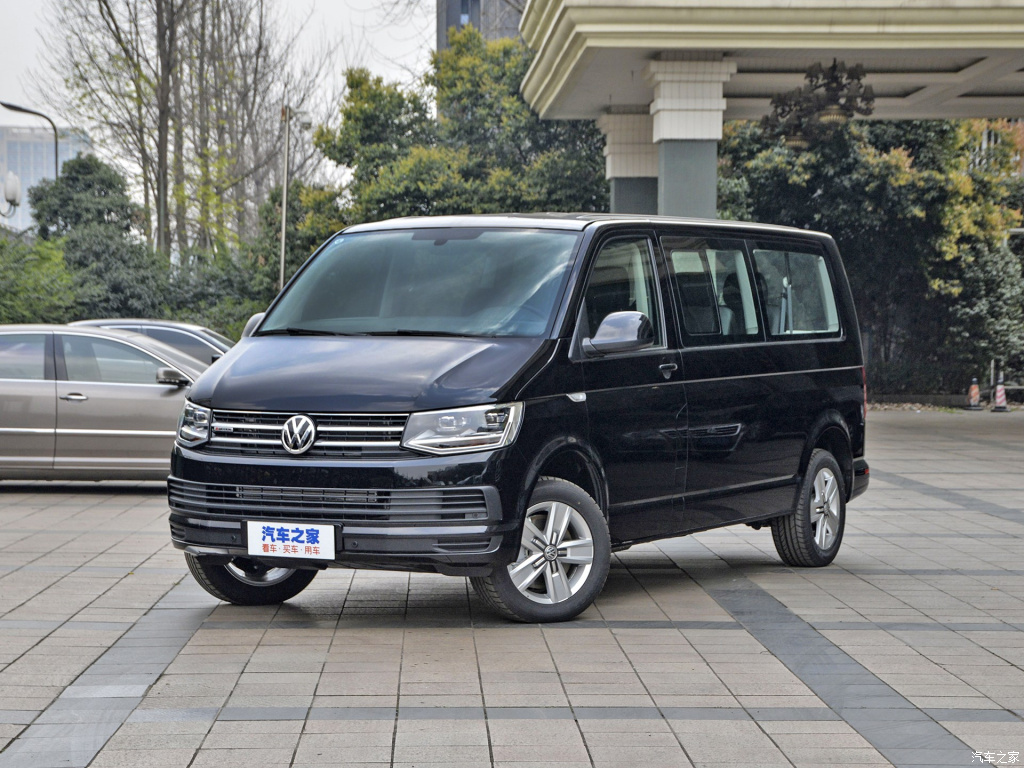 成都租凱路威商務車多少錢一天